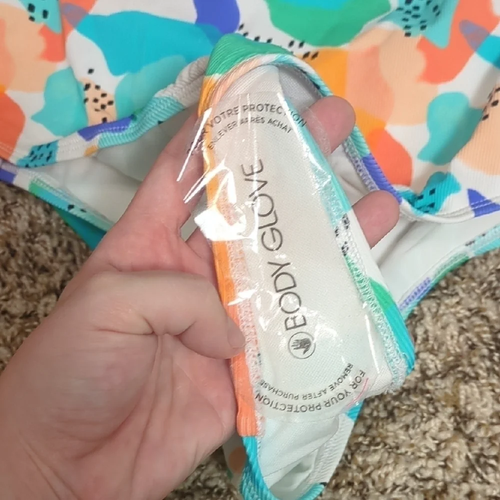 Body Glove Devon multicolor tropical open tie back one piece swimsuit - Picture 6 of 10